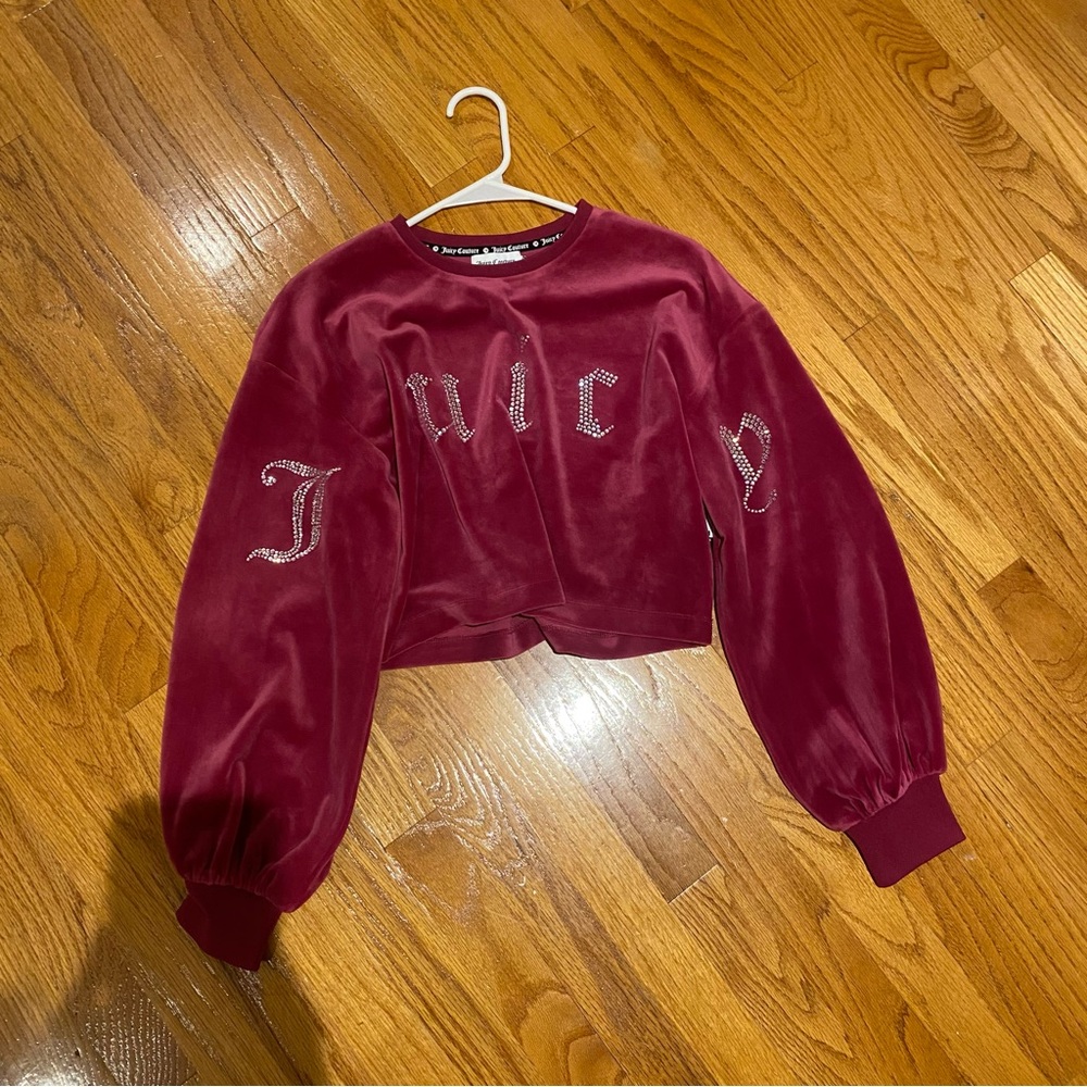Juicy couture pullover size small